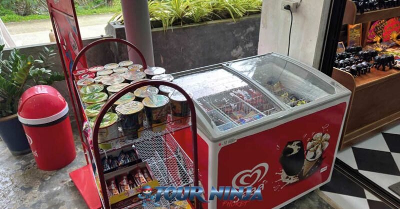 bukit-elephant-park-bu12 bukit elephant park shop showing food items for sale like instant noodles and ice cream