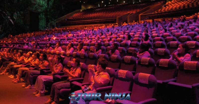 performance-art-theatre-show-2 phuket fantasea theatre show with the spectators sitting in their comfortable chairs watching the show